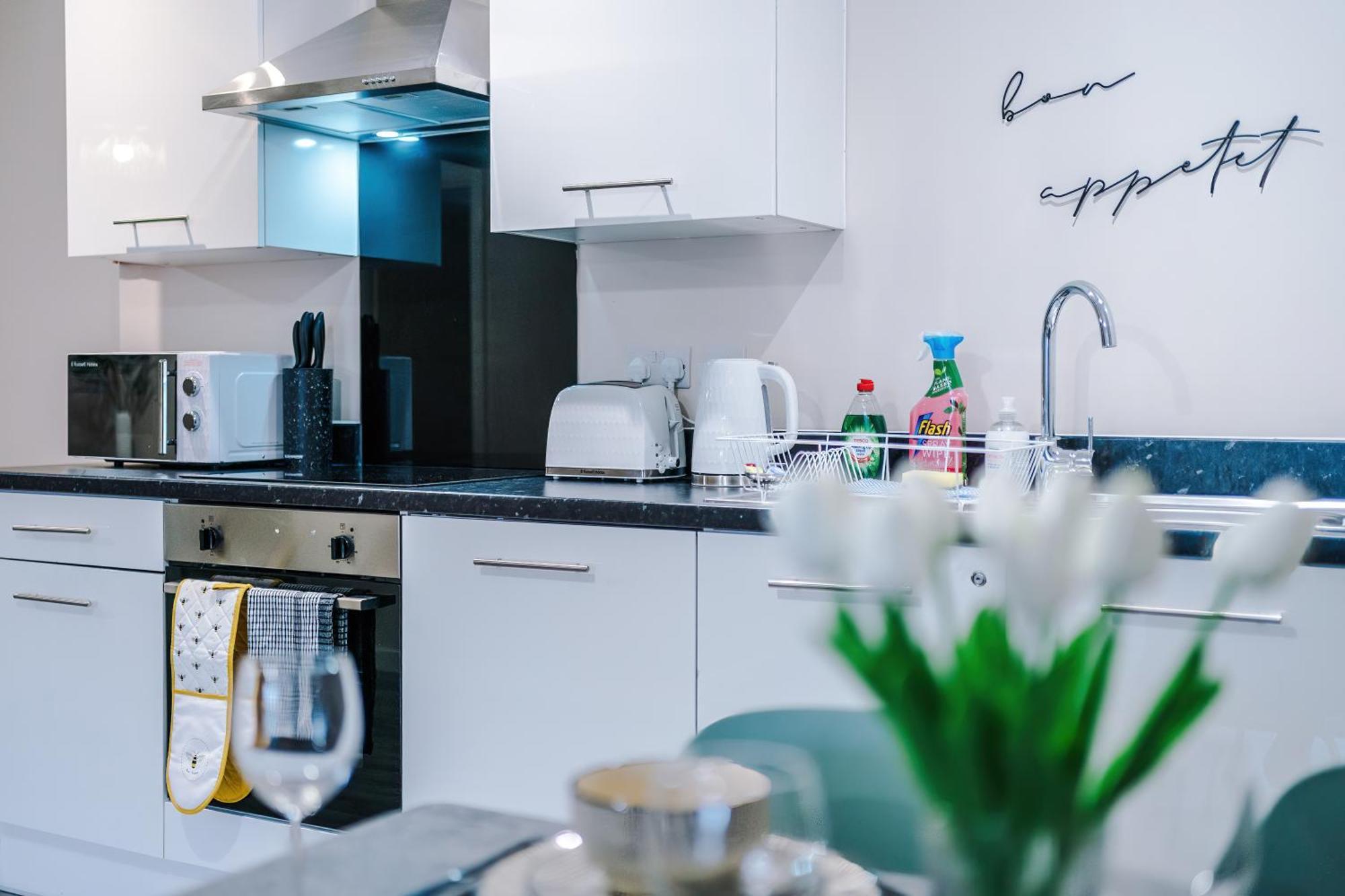 Deluxe New Build 2 Bedroom 2 Bathroom Apartment - Free Secure Parking Manchester Exterior foto